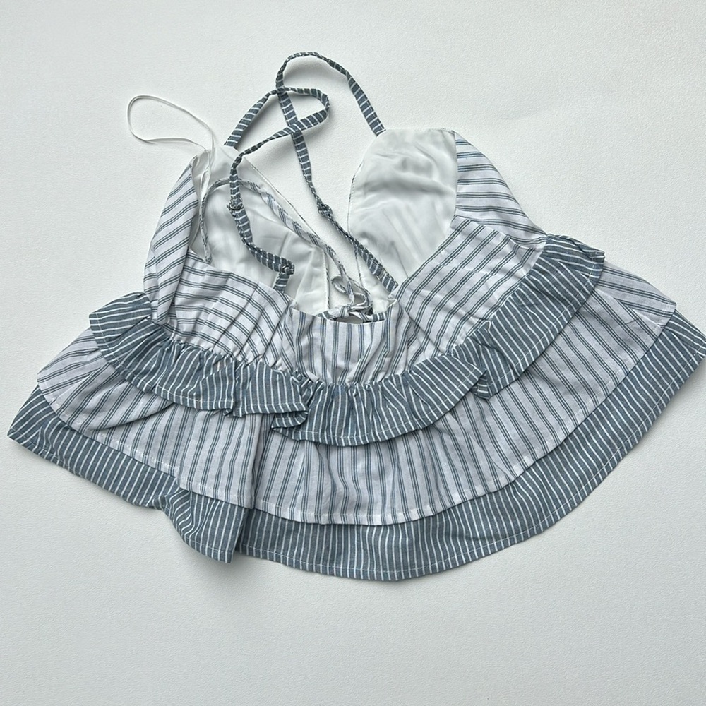Sky Ruffle crop top Striped Sleeveless Layered tiered cami two tone casual - Picture 7 of 7